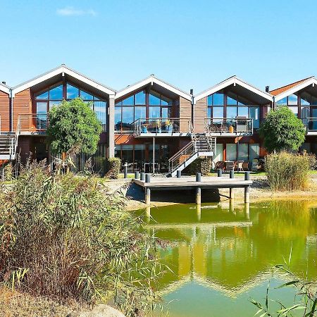 4 Person Holiday Home In 博恩瑟 外观 照片