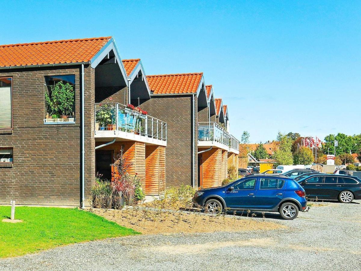 4 Person Holiday Home In 博恩瑟 外观 照片